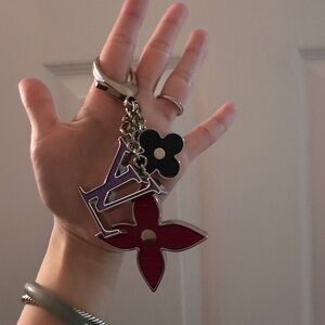Stylish Louis Vuitton Keychain